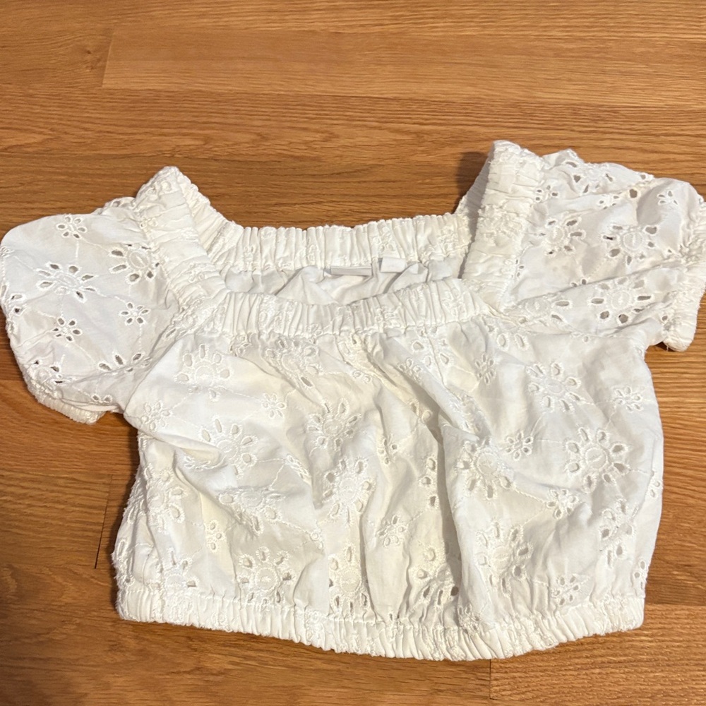 GAP White Eyelet Blouse